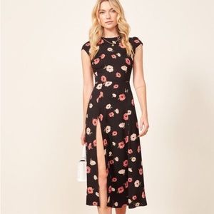 Reformation Gavin dress size 0 in black floral print